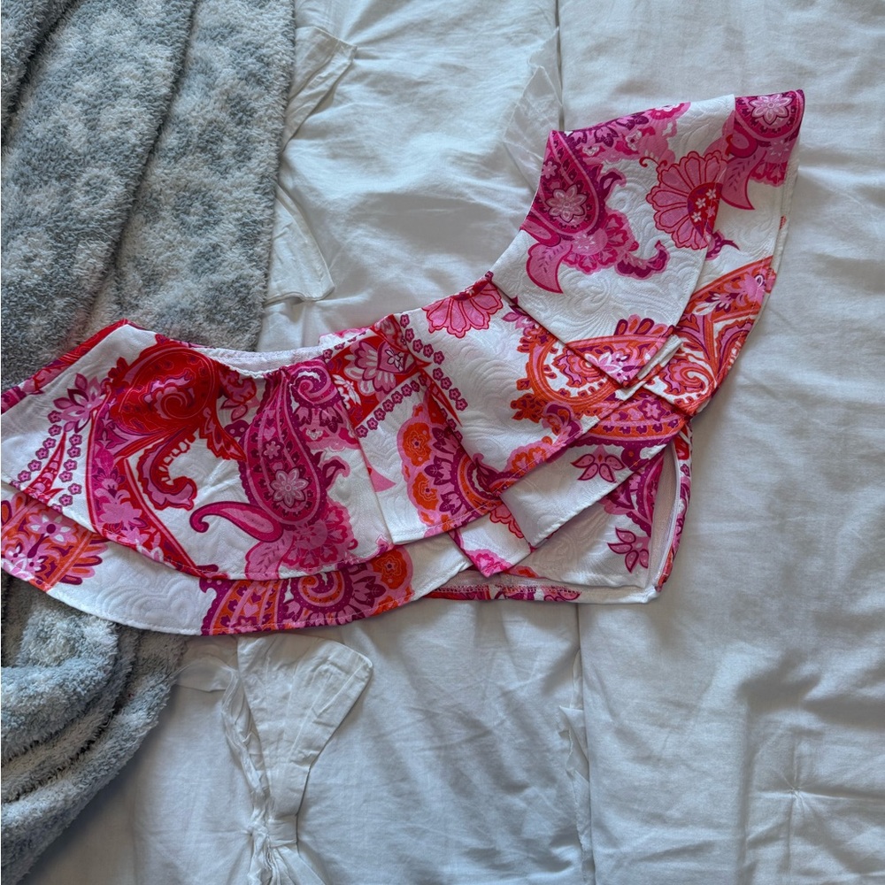 SHEIN Pink and Red Floral Off-Shoulder Top - Picture 2 of 4